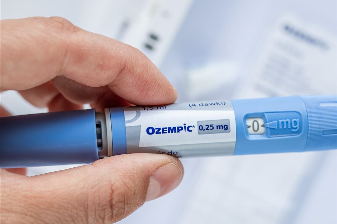 A person undergoing a blue blood test at a Health Spa in Cincinnati.